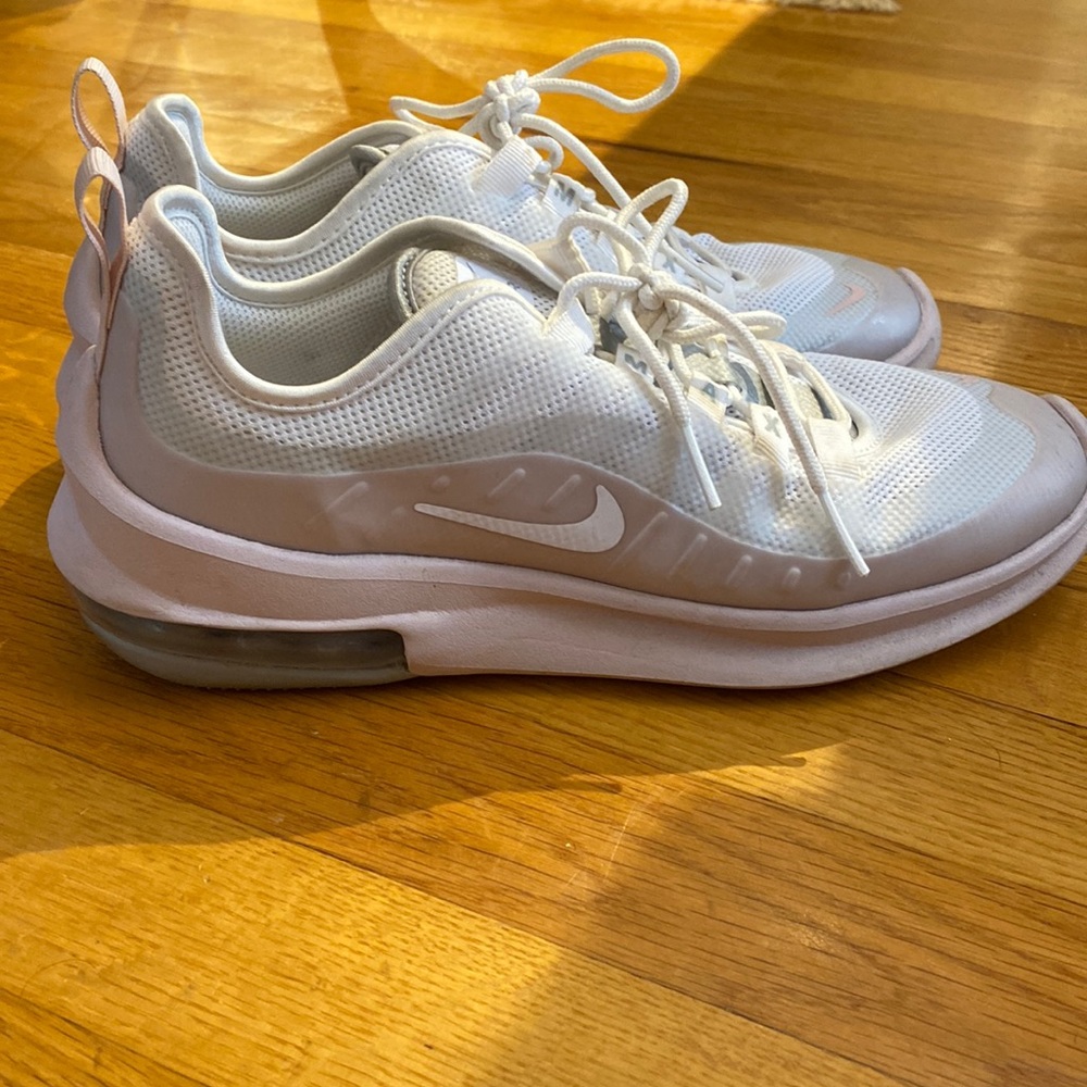 Women’s Nike Shoes